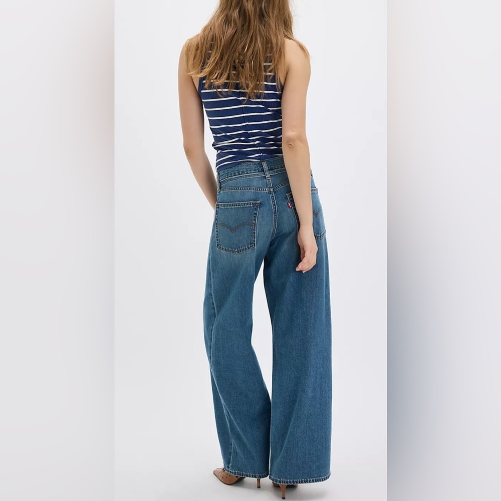 Levi's Blue Wide Leg Flare Jeans - Picture 2 of 8